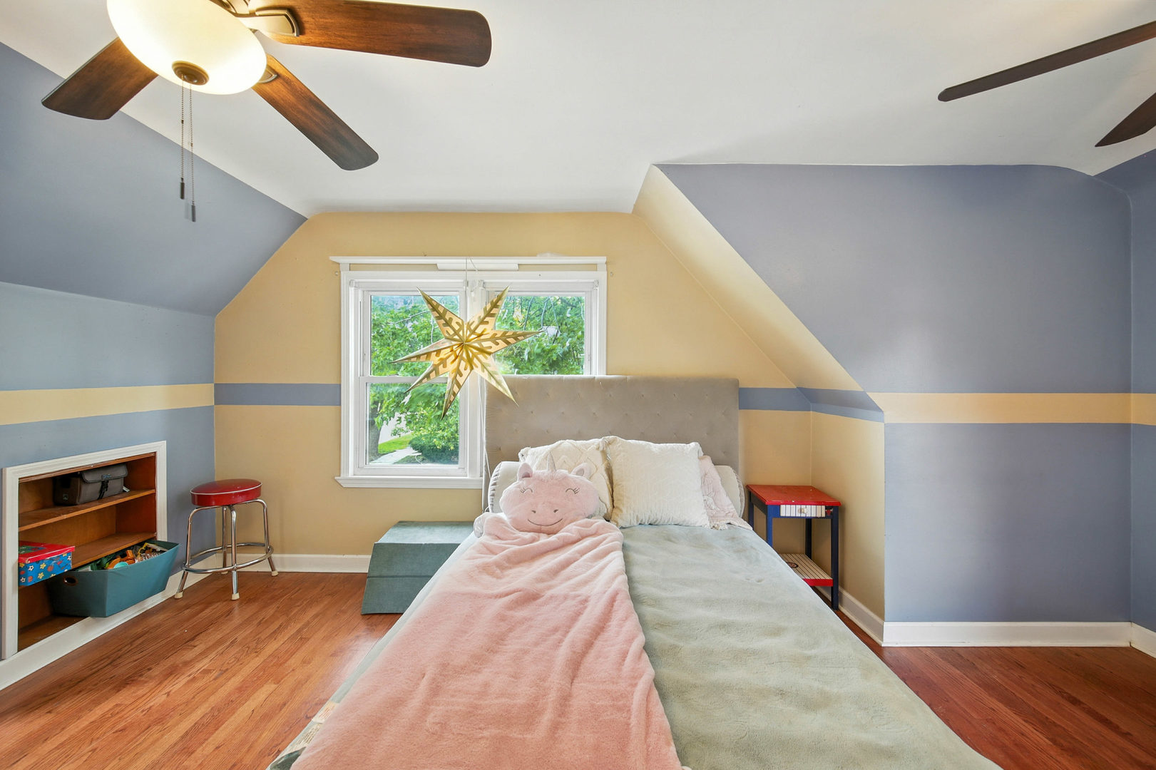 2701 97th Street, Evergreen Park, IL 60805