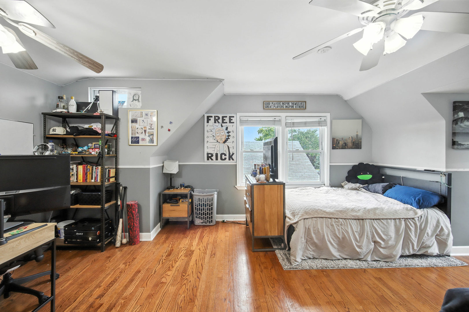 2701 97th Street, Evergreen Park, IL 60805