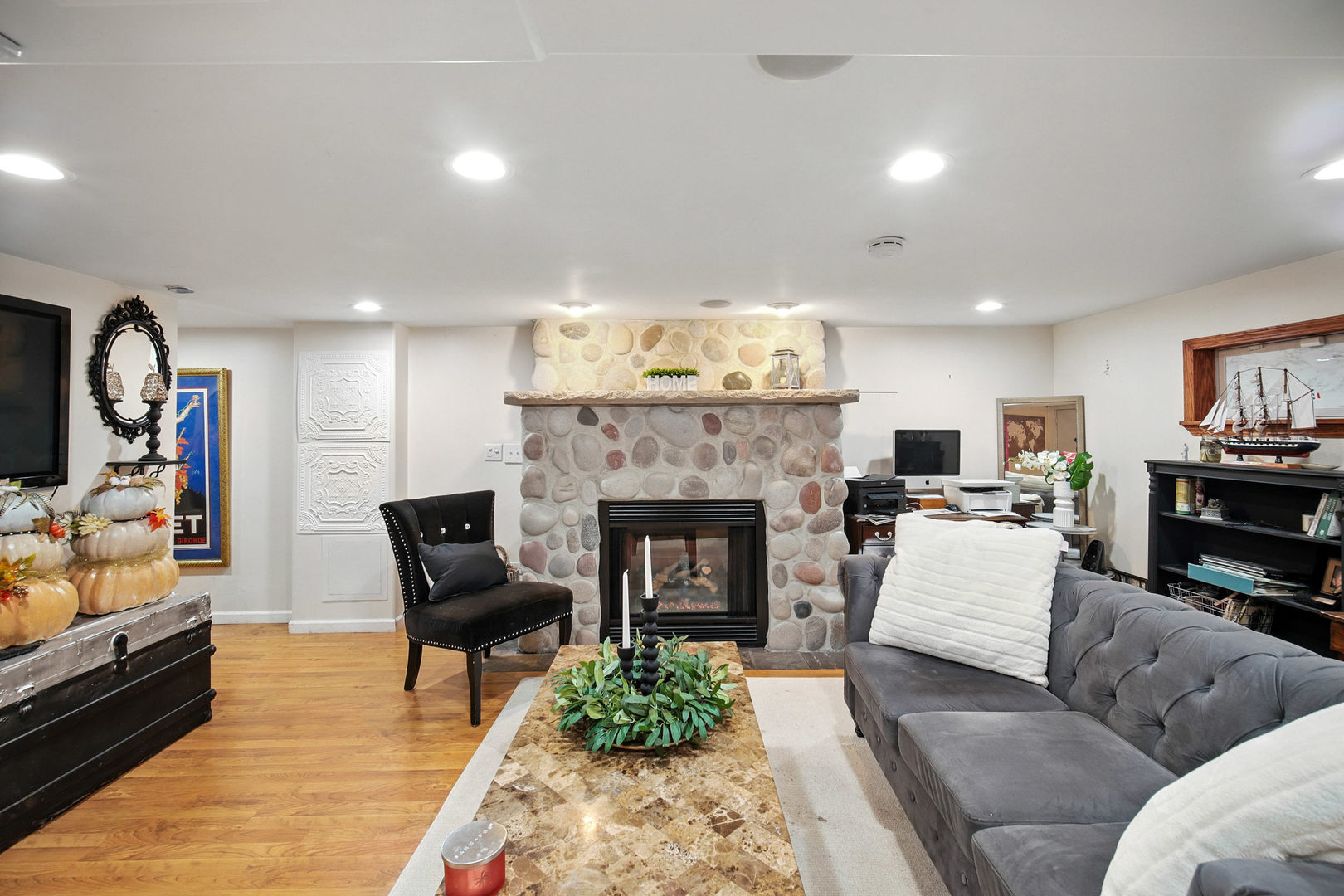 2701 97th Street, Evergreen Park, IL 60805