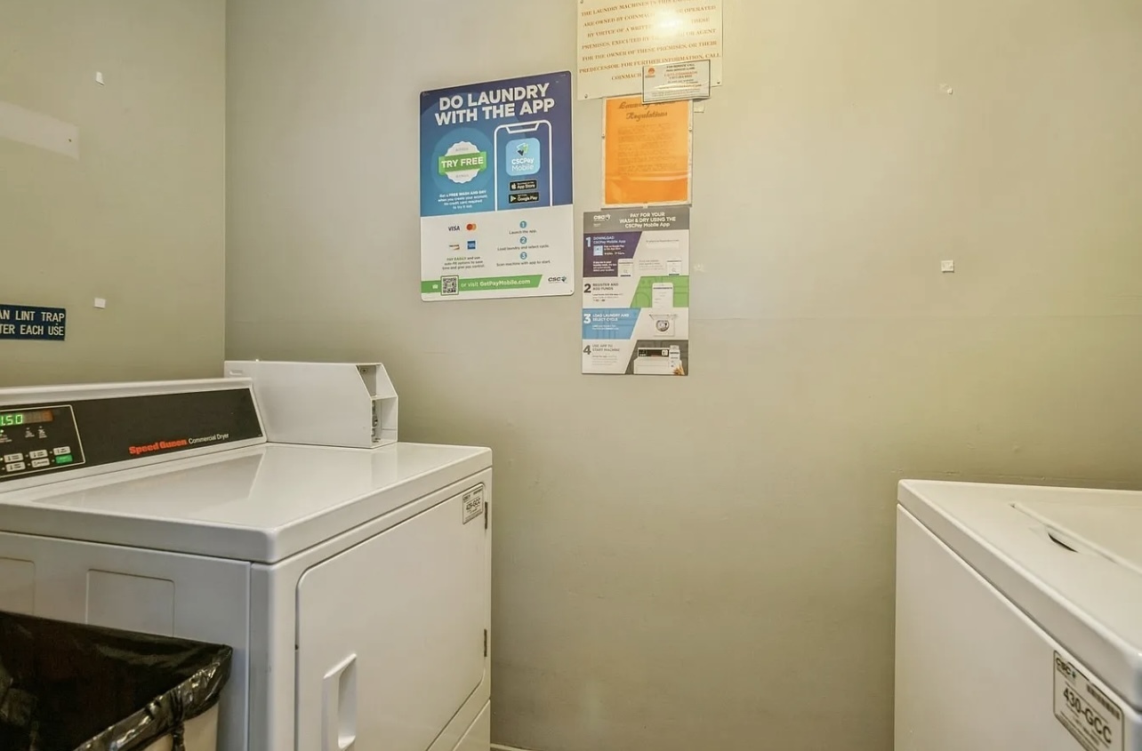 711 TIPPERARY Court #2D, Schaumburg, IL 60193