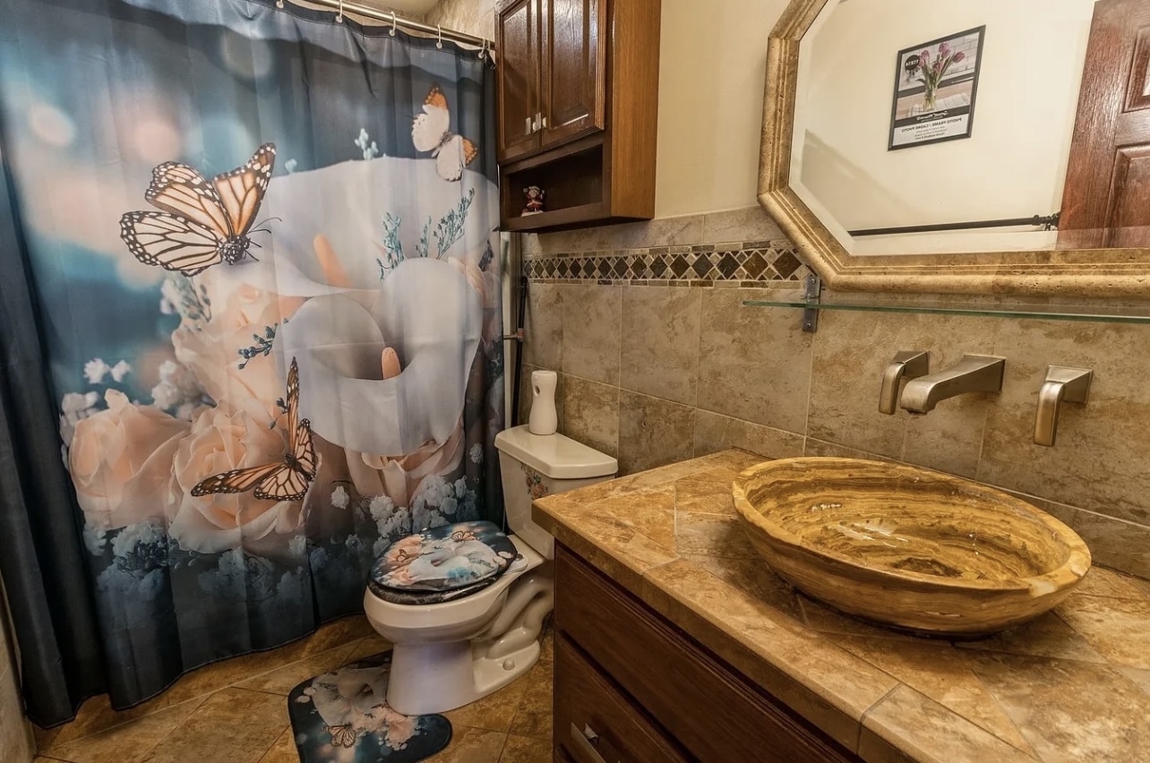 711 TIPPERARY Court #2D, Schaumburg, IL 60193