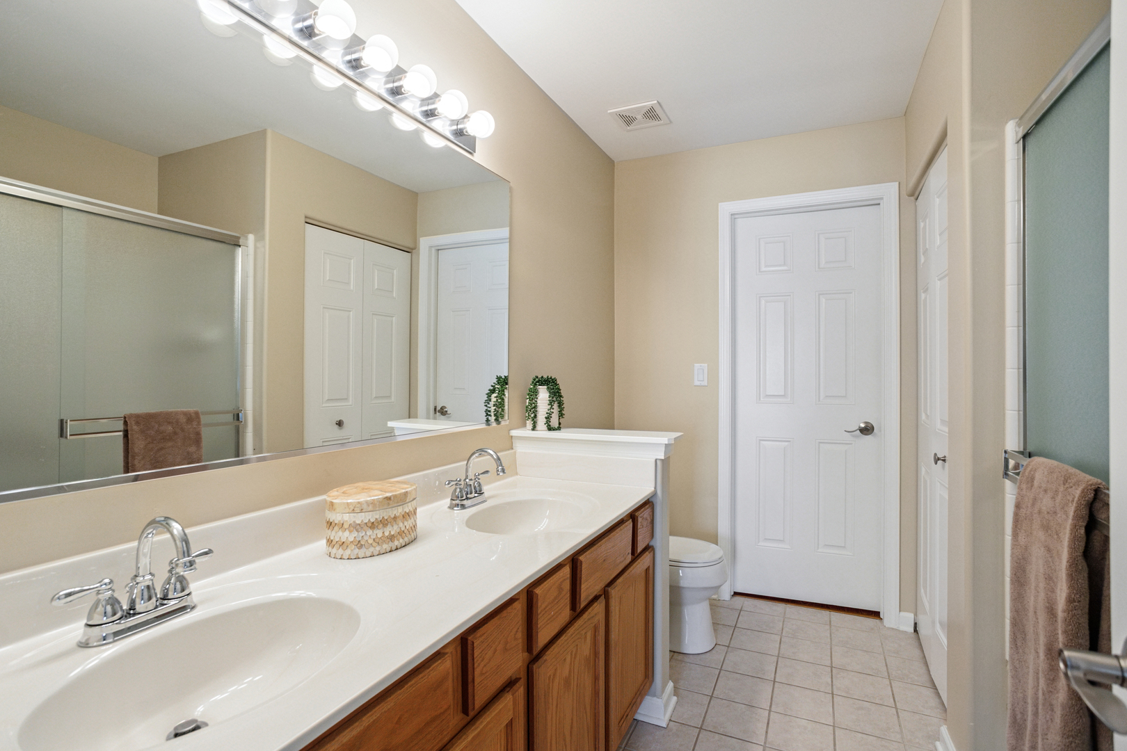 425 Wolcott Lane, Batavia, IL 60510