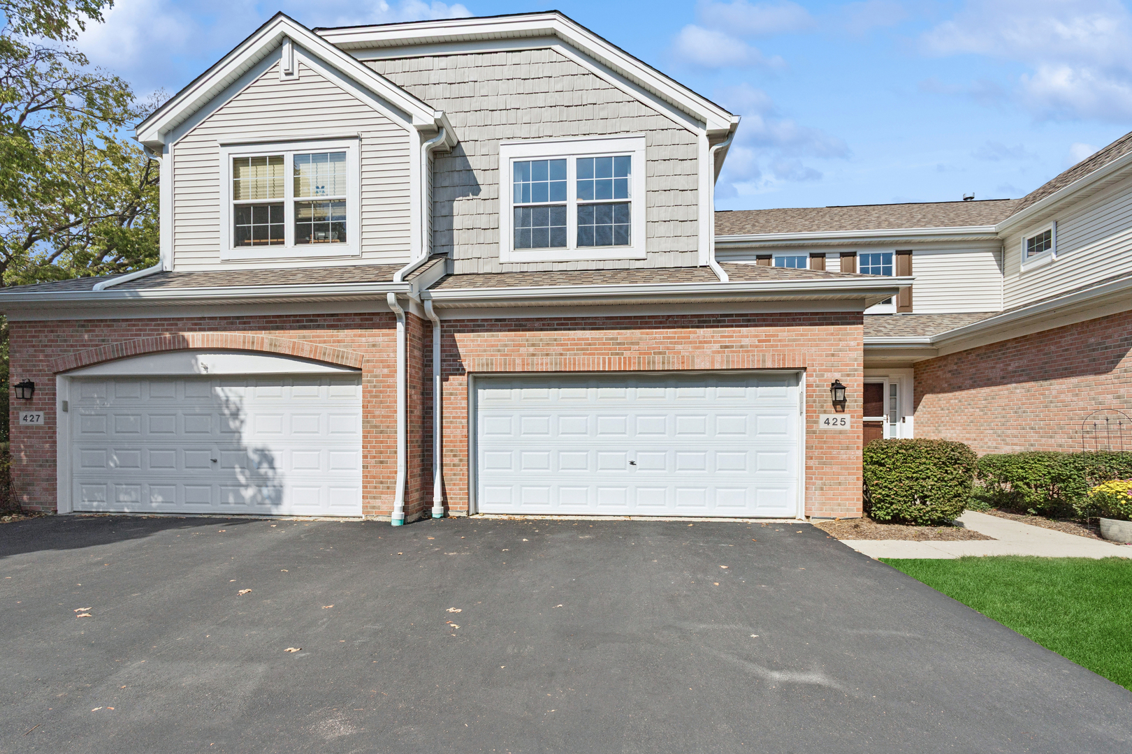 425 Wolcott Lane, Batavia, IL 60510