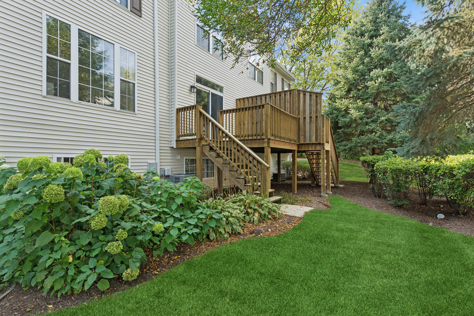 425 Wolcott Lane, Batavia, IL 60510