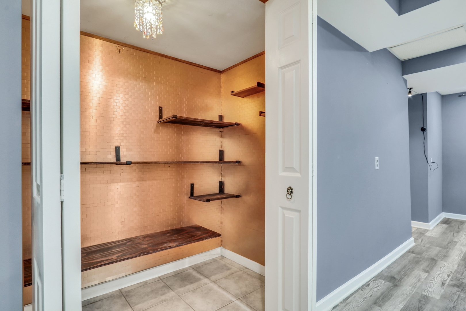 1282 Berkshire Lane, Grayslake, IL 60030