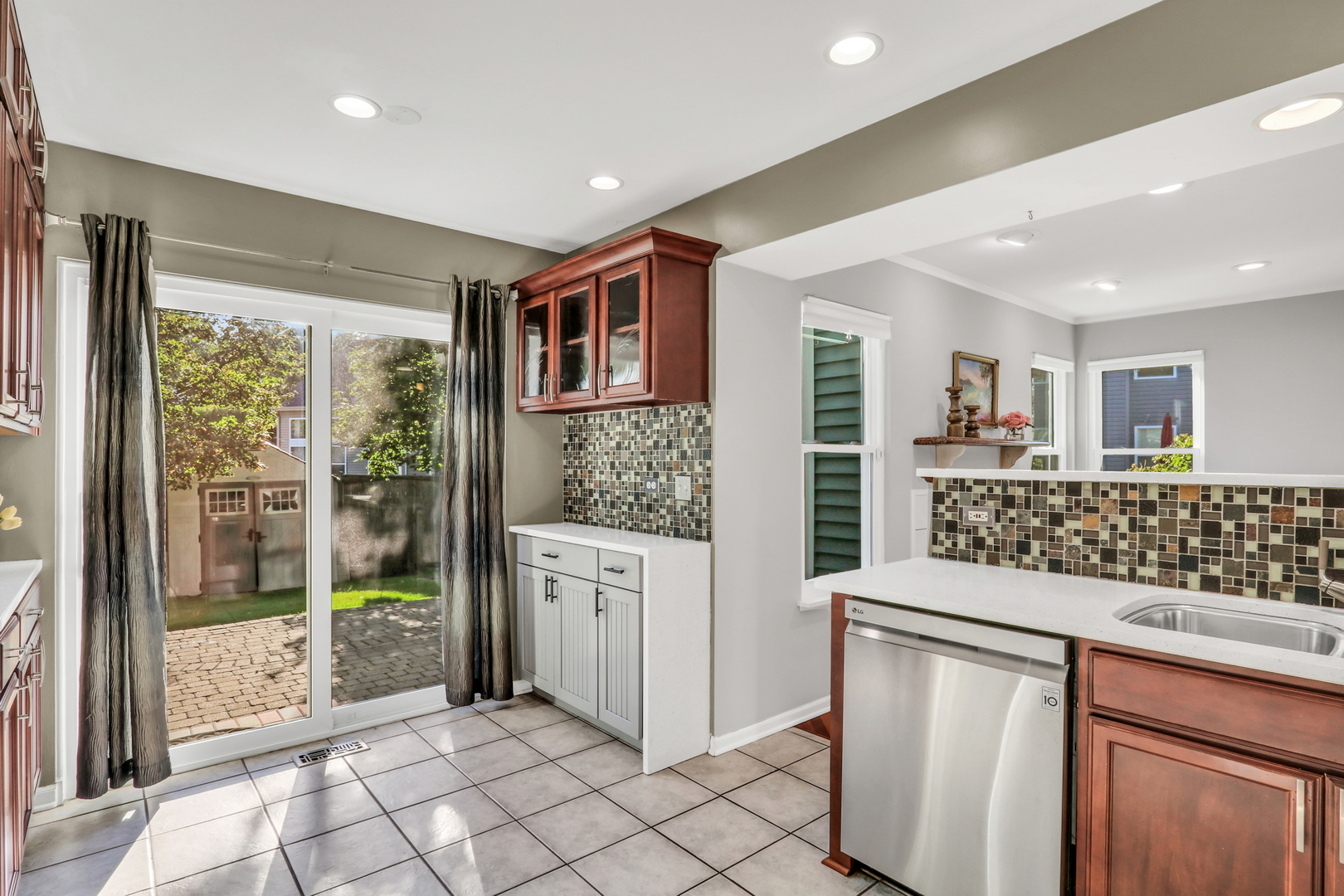 1282 Berkshire Lane, Grayslake, IL 60030