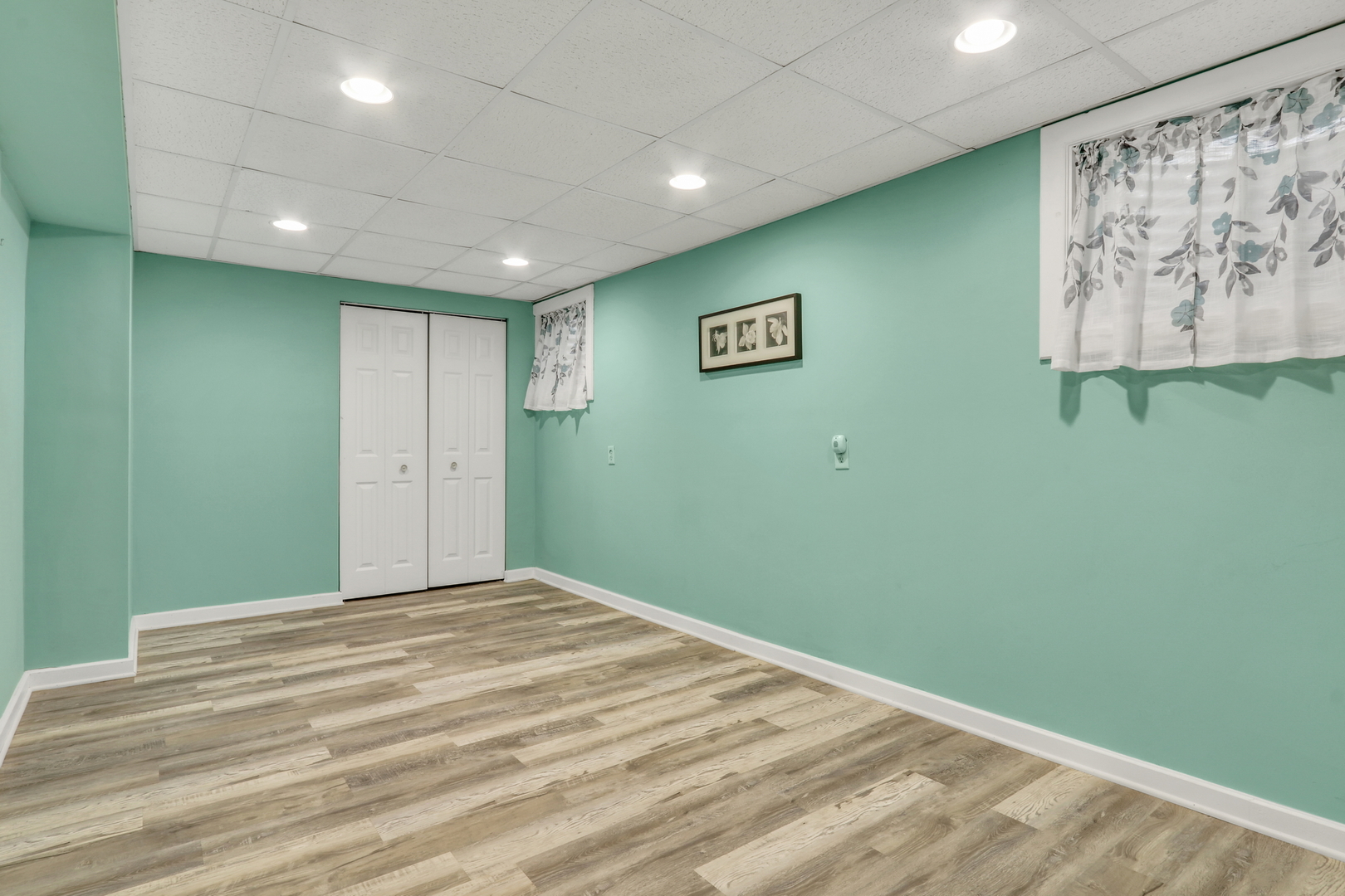 1282 Berkshire Lane, Grayslake, IL 60030