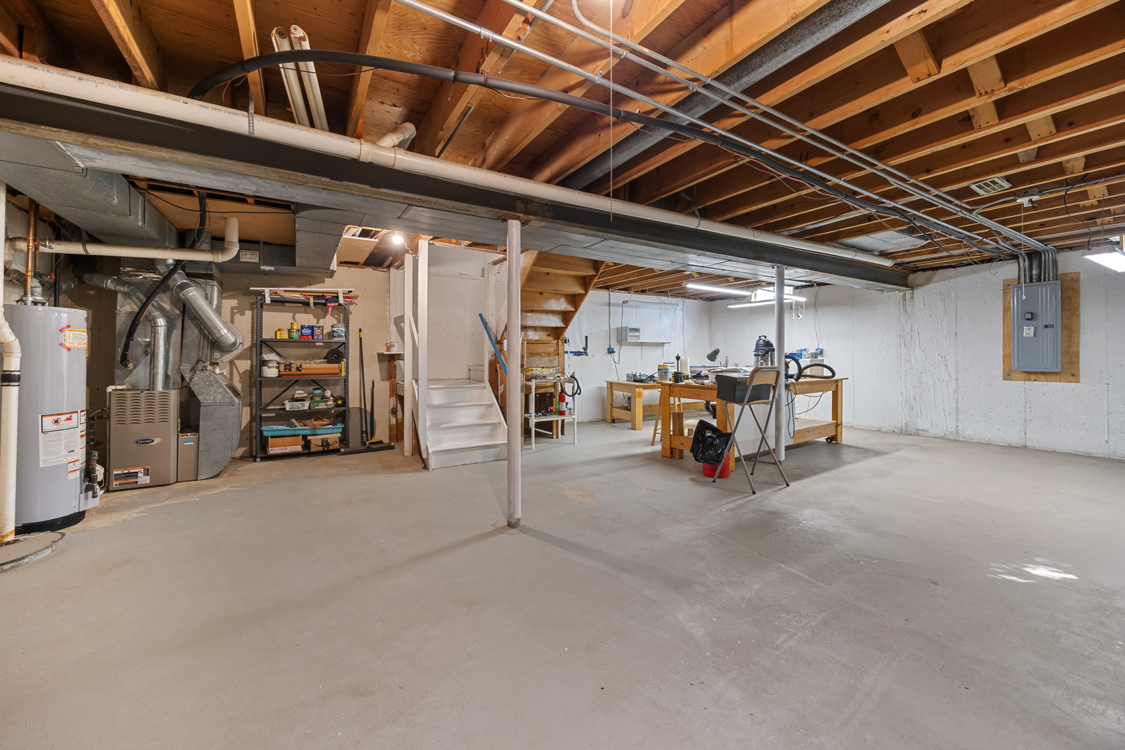 741 N Walnut Lane, Schaumburg, IL 60194