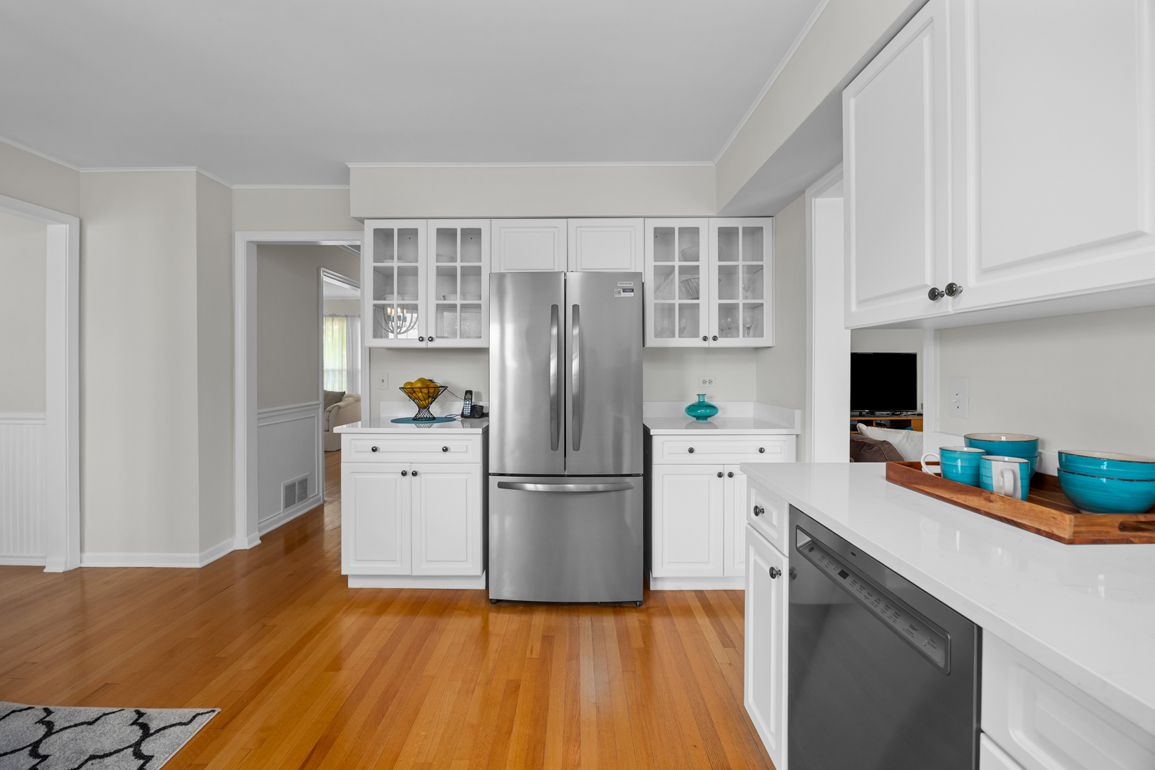 741 N Walnut Lane, Schaumburg, IL 60194