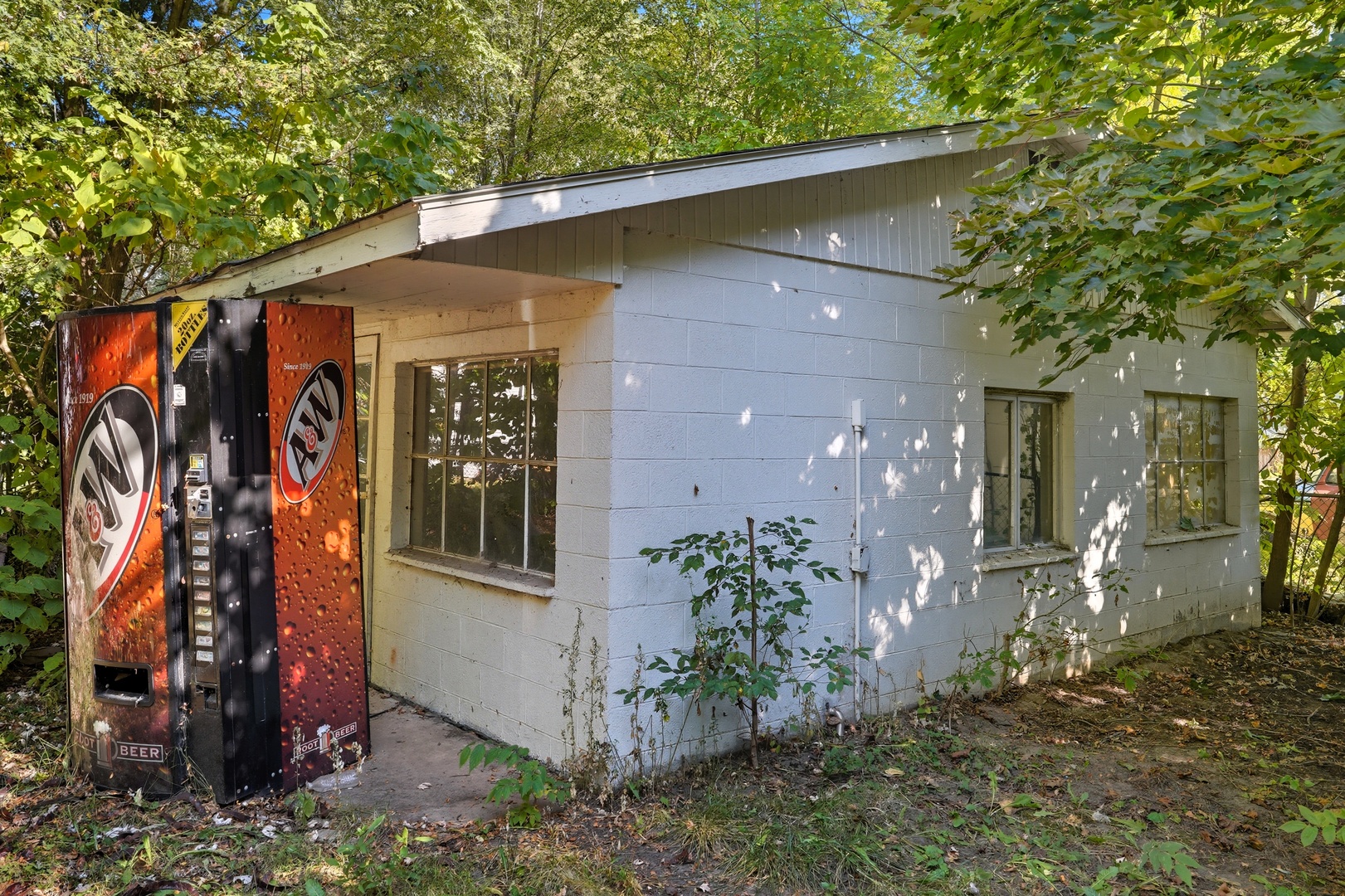 2105 Dodge Street, Dixon, IL 61021