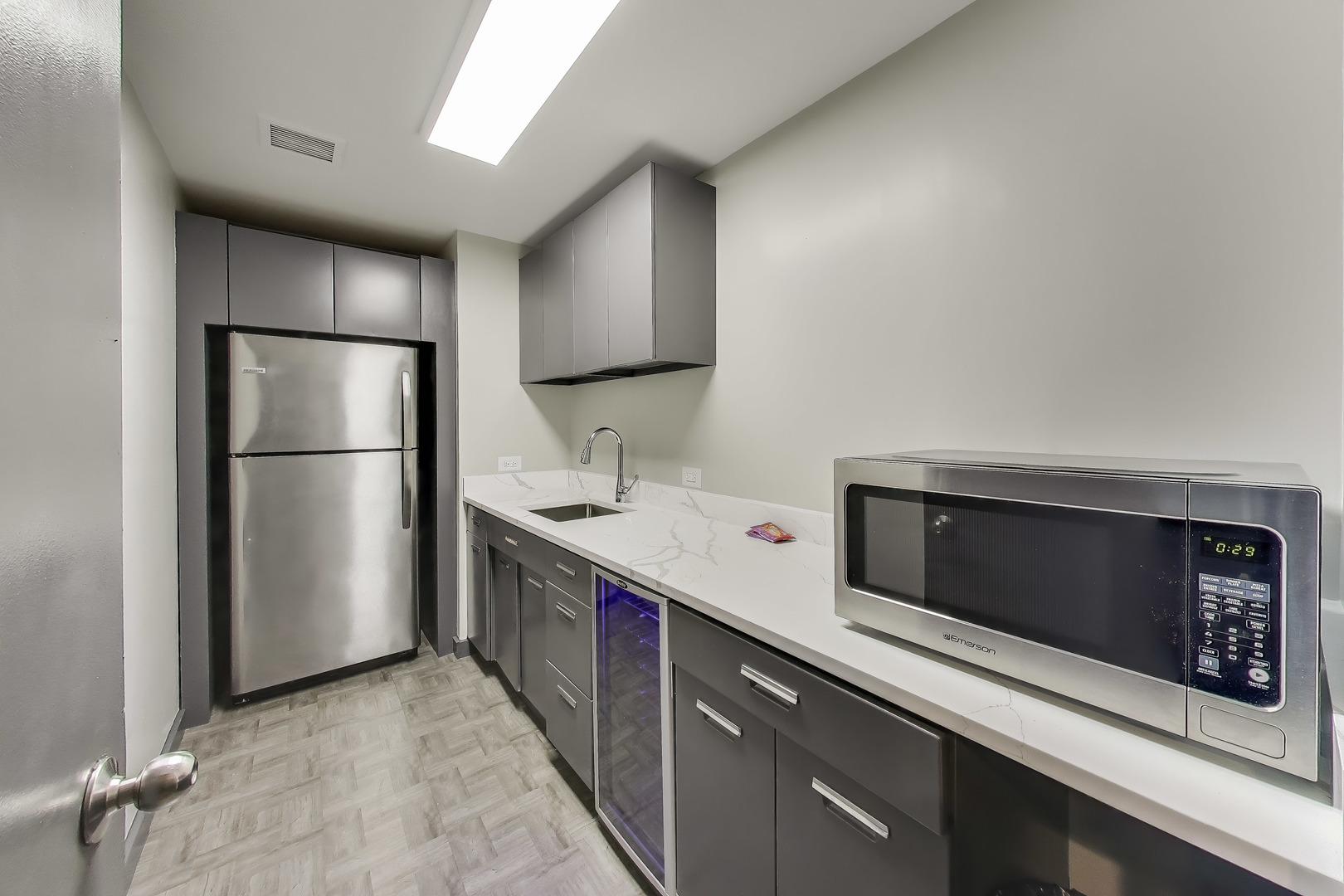 3600 N LAKE SHORE Drive #1518, Chicago, IL 60613