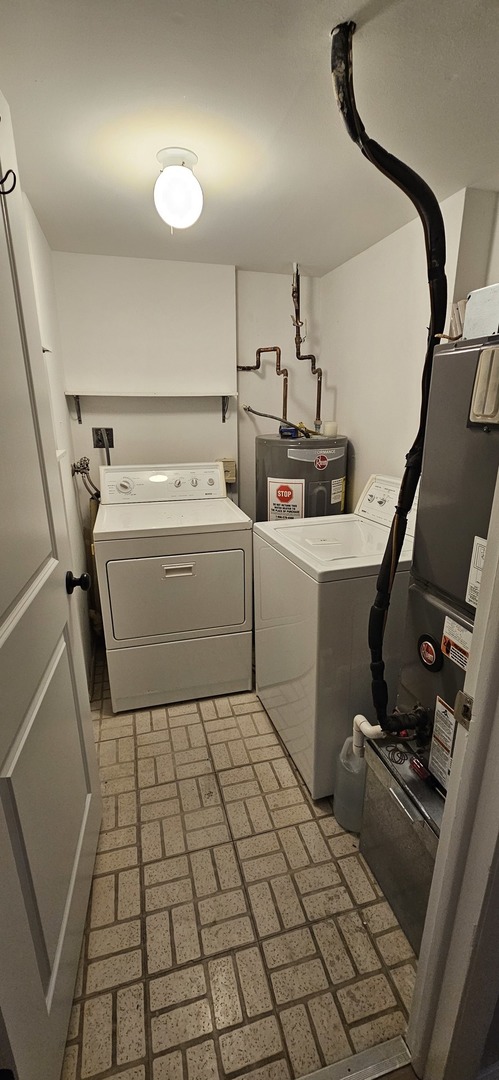 11136 Northwest Road #2C, Palos Hills, IL 60465