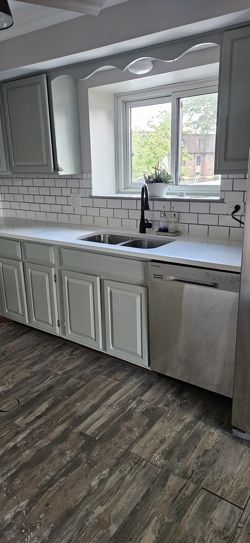 11136 Northwest Road #2C, Palos Hills, IL 60465