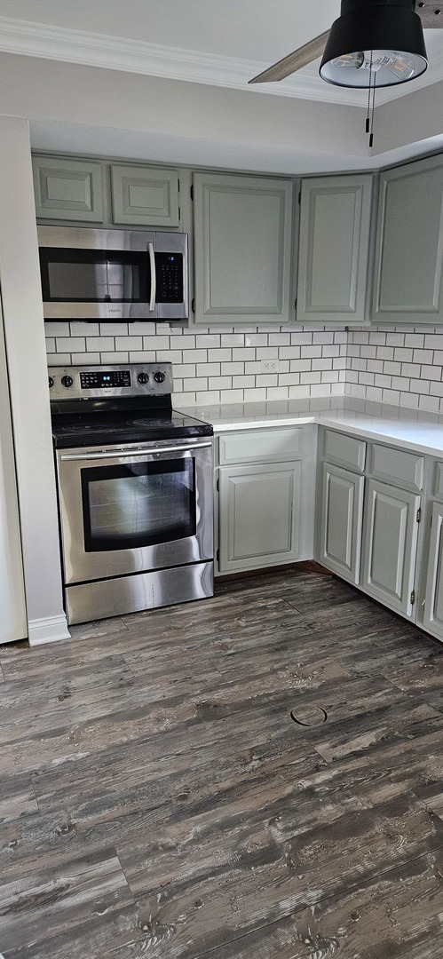 11136 Northwest Road #2C, Palos Hills, IL 60465