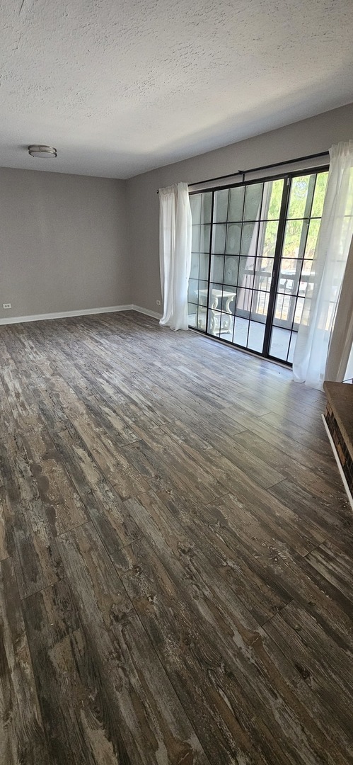 11136 Northwest Road #2C, Palos Hills, IL 60465