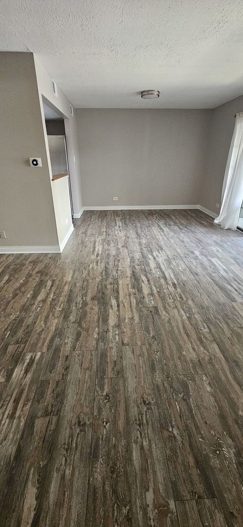 11136 Northwest Road #2C, Palos Hills, IL 60465