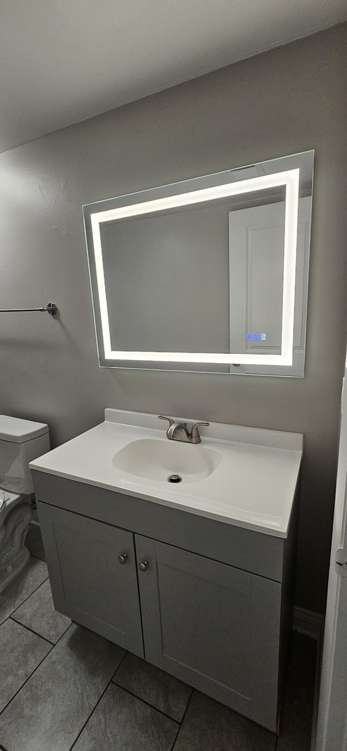 11136 Northwest Road #2C, Palos Hills, IL 60465