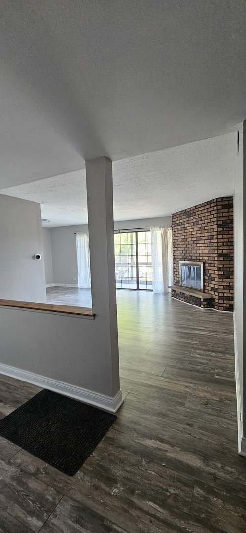 11136 Northwest Road #2C, Palos Hills, IL 60465