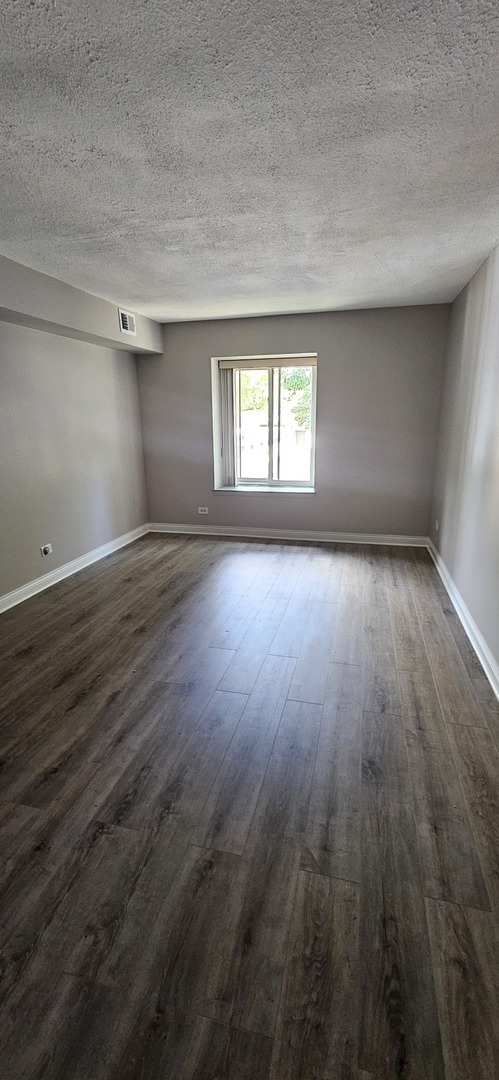 11136 Northwest Road #2C, Palos Hills, IL 60465