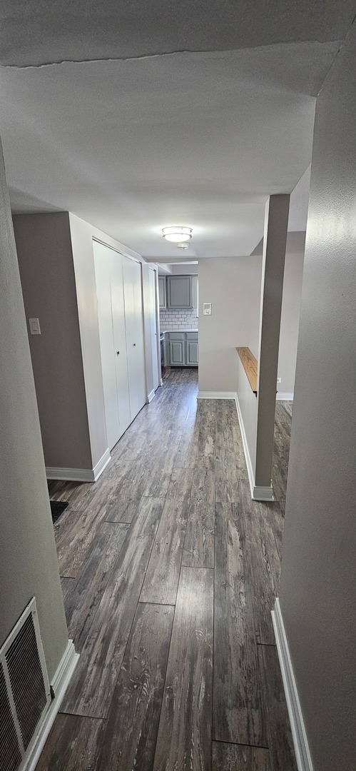 11136 Northwest Road #2C, Palos Hills, IL 60465