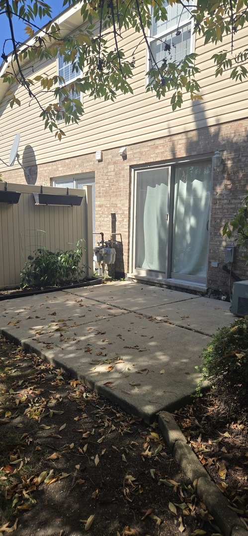 9338 Meadowview Drive #9338, Orland Hills, IL 60487