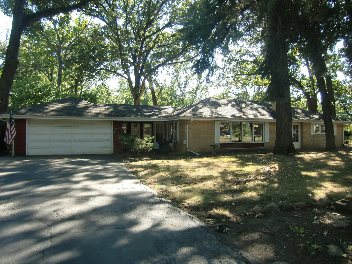 7357 W 109th Street, Worth, IL 60482