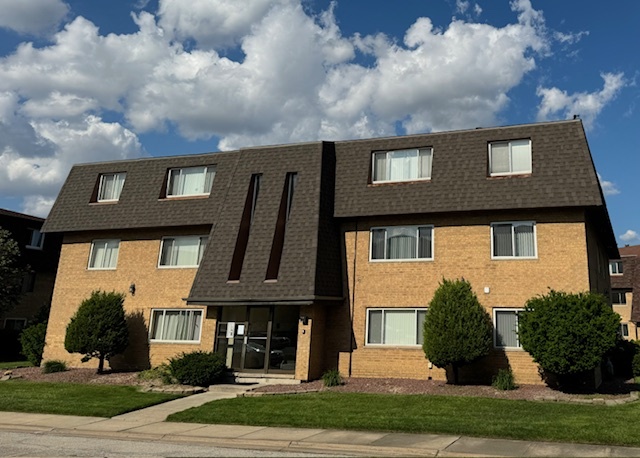 10437 Natoma Avenue #6, Chicago Ridge, IL 60415