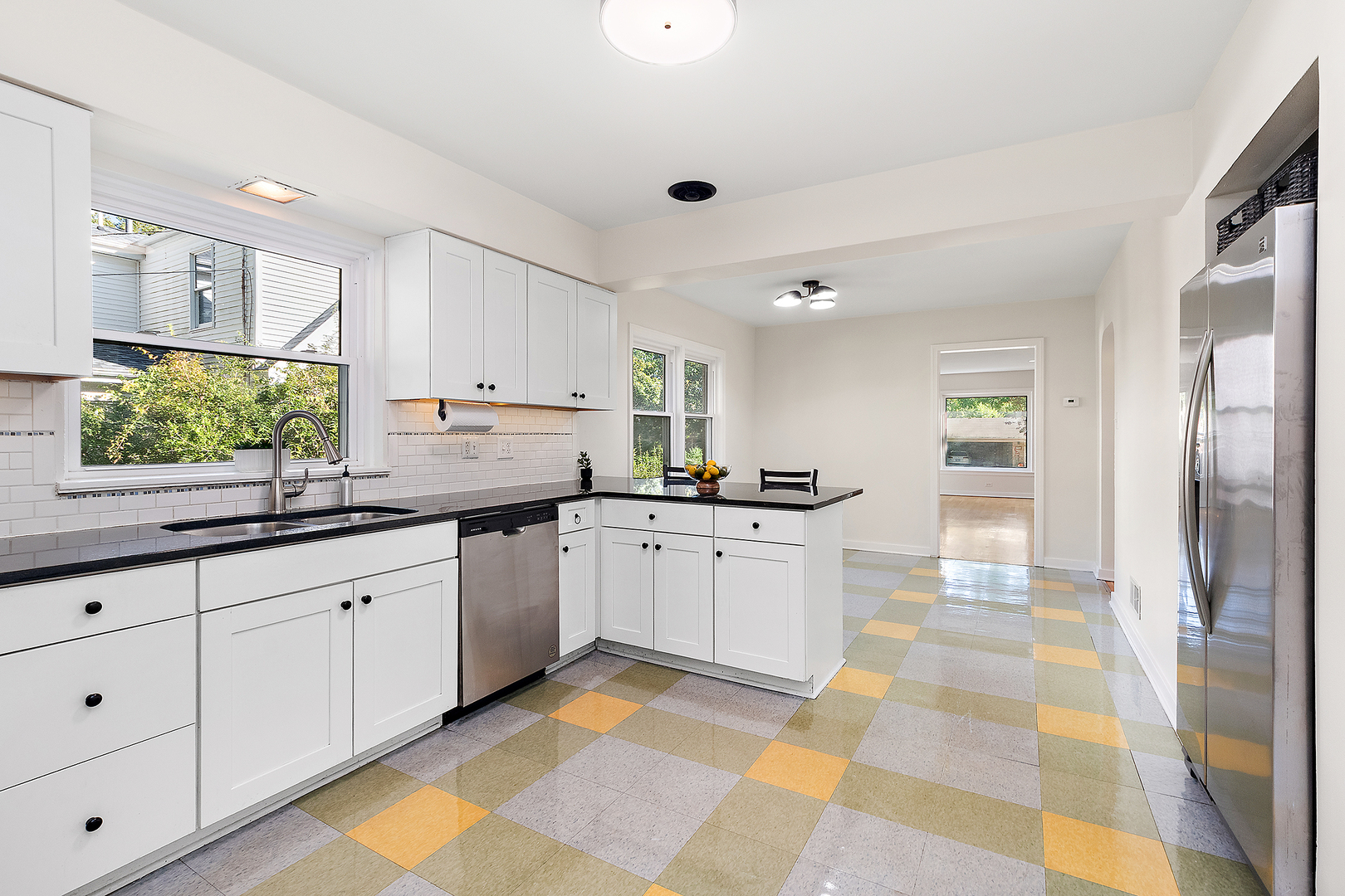 2039 Marston Lane, Flossmoor, IL 60422