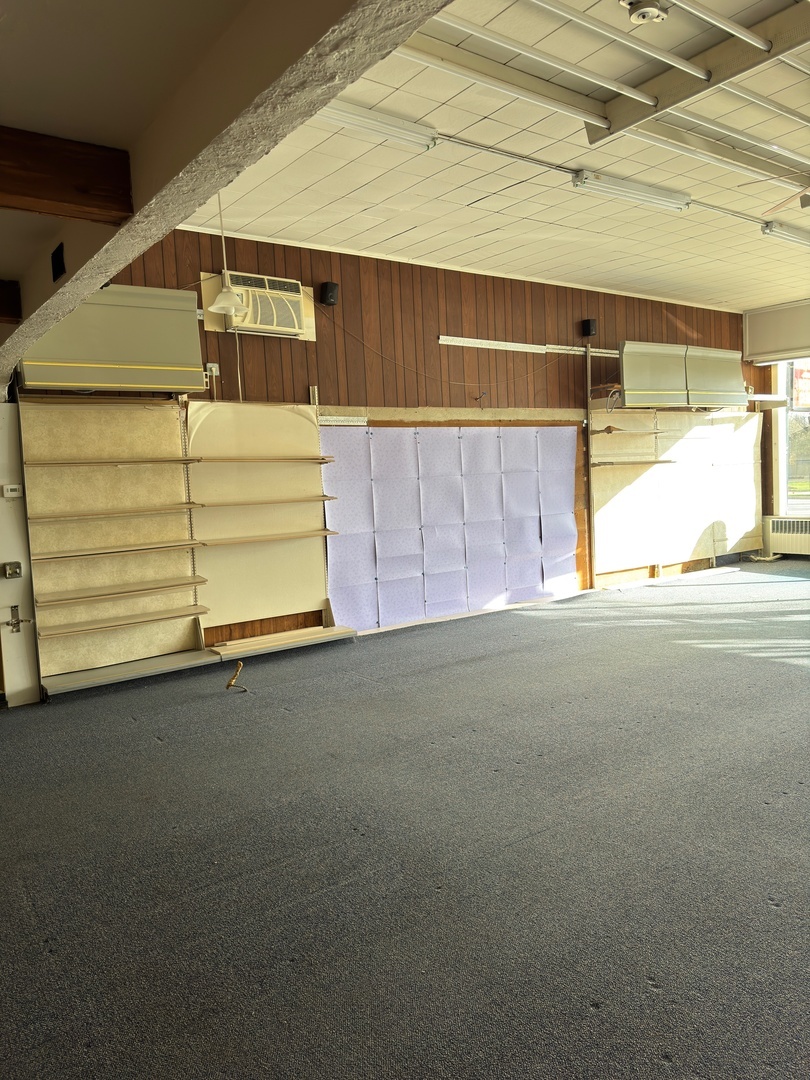 430 W Virginia Street #430, Crystal Lake, IL 60014