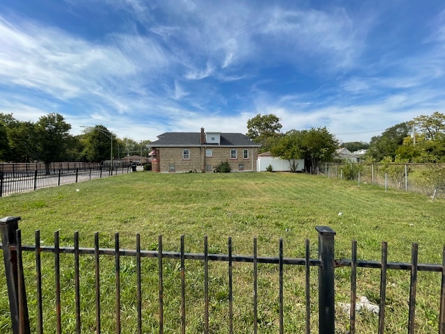 10024 S Vincennes Avenue, Chicago, IL 60643