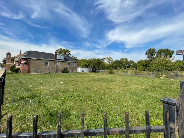 10024 S Vincennes Avenue, Chicago, IL 60643