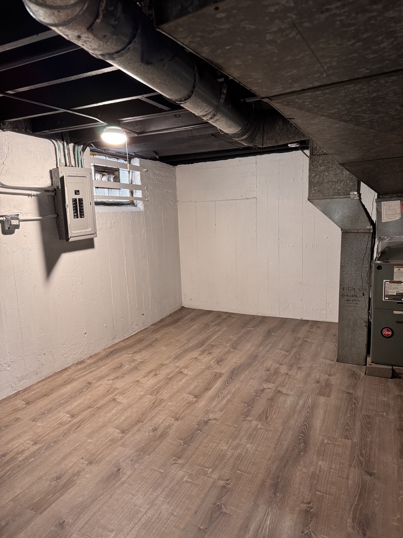 2552 E 96th Street, Chicago, IL 60617