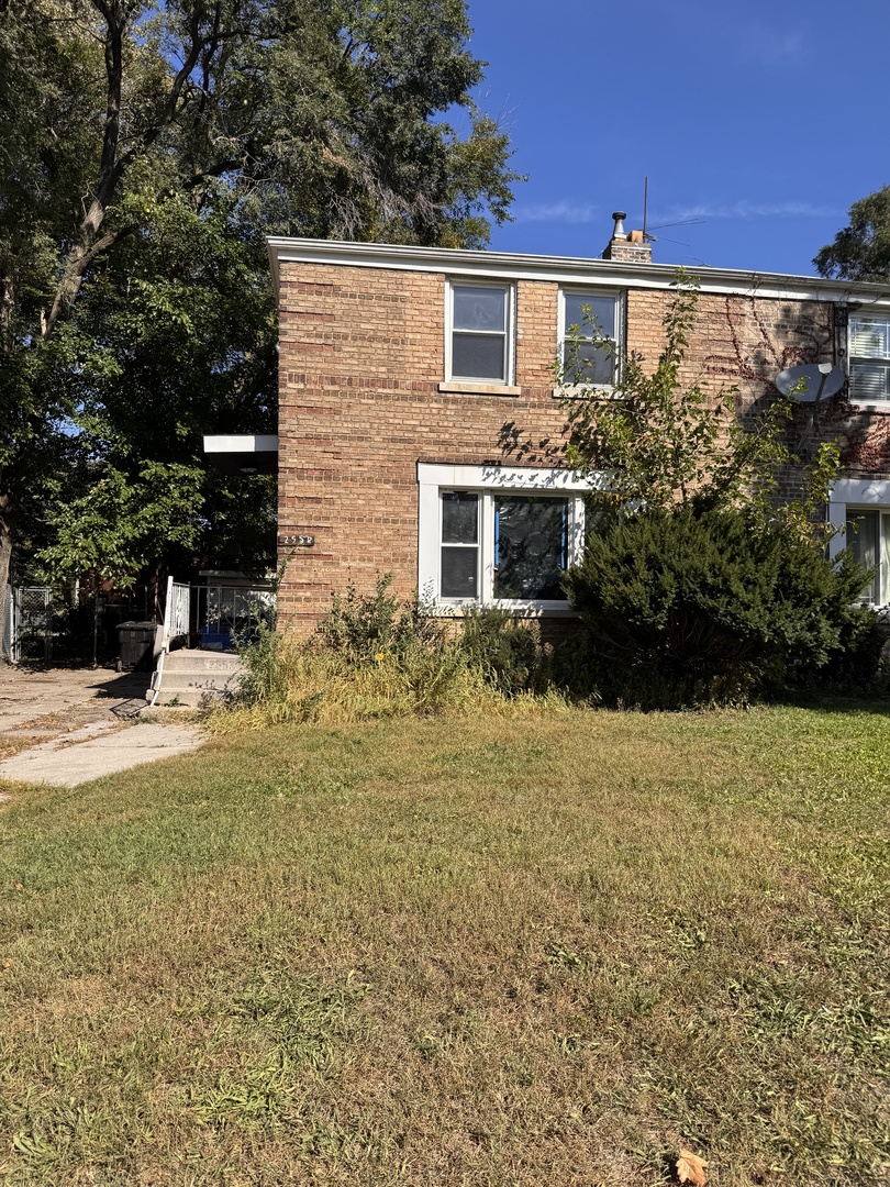 2552 E 96th Street, Chicago, IL 60617