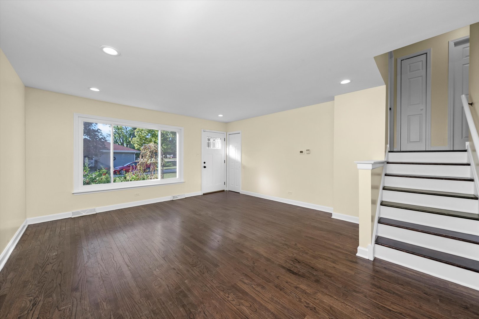 27W120 Williams Street, Winfield, IL 60190