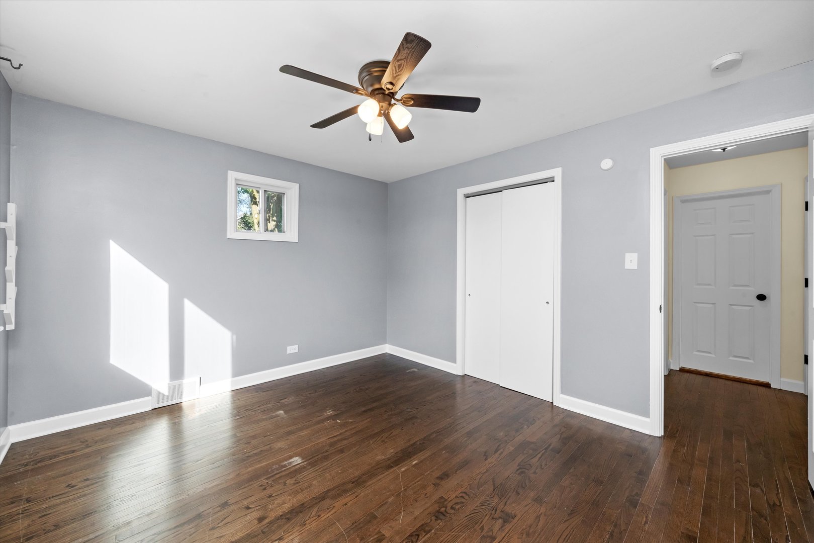 27W120 Williams Street, Winfield, IL 60190