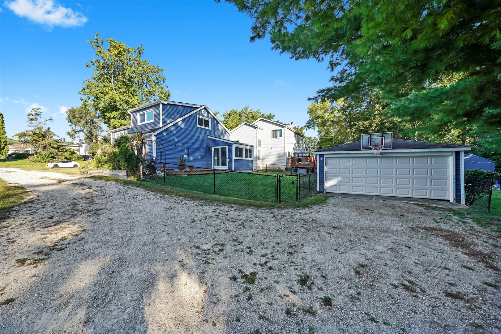 27W120 Williams Street, Winfield, IL 60190