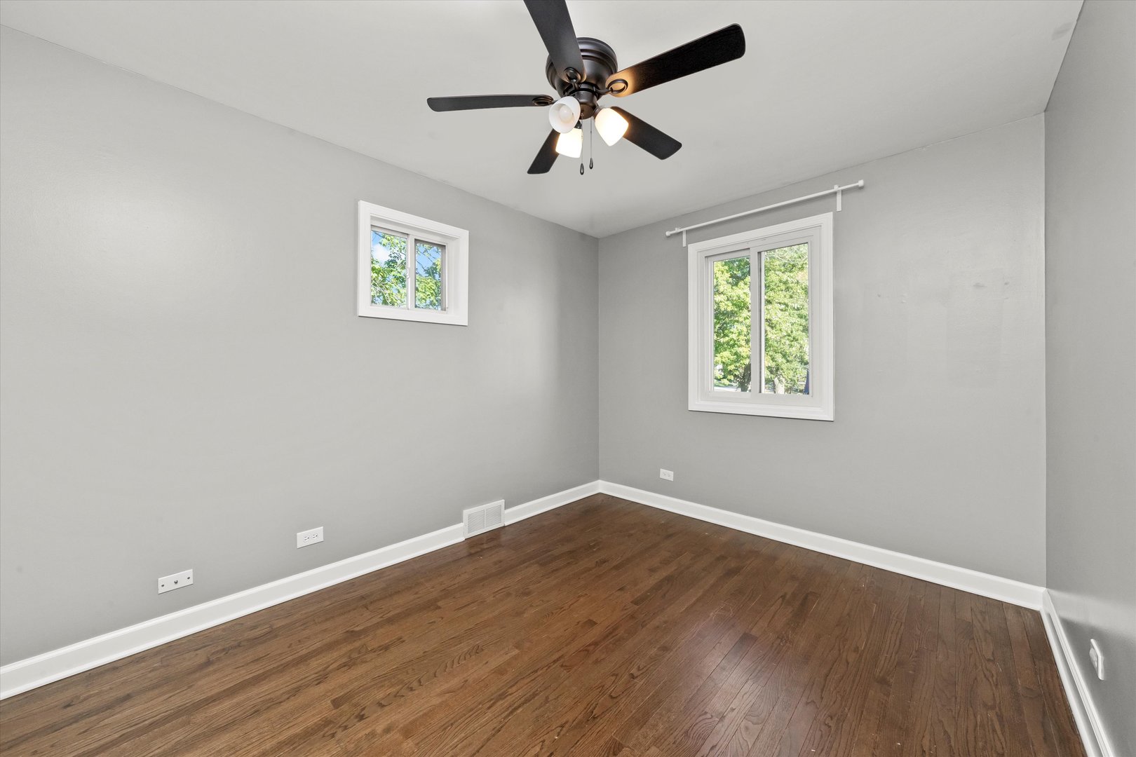 27W120 Williams Street, Winfield, IL 60190