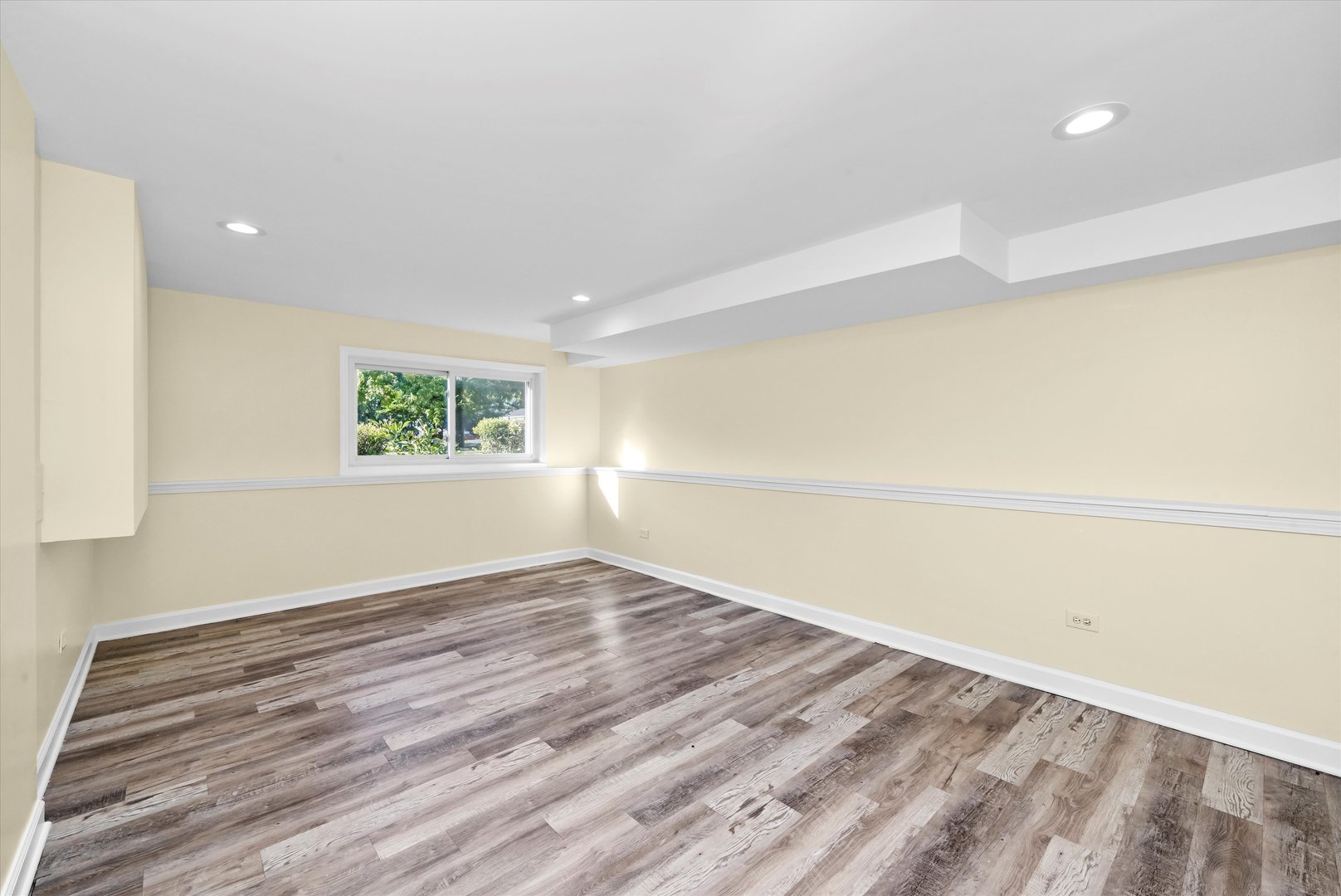 27W120 Williams Street, Winfield, IL 60190