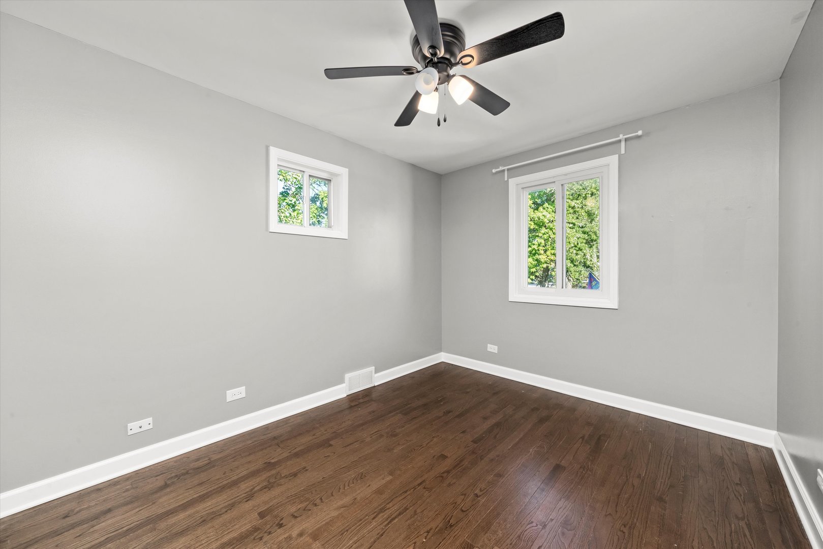 27W120 Williams Street, Winfield, IL 60190