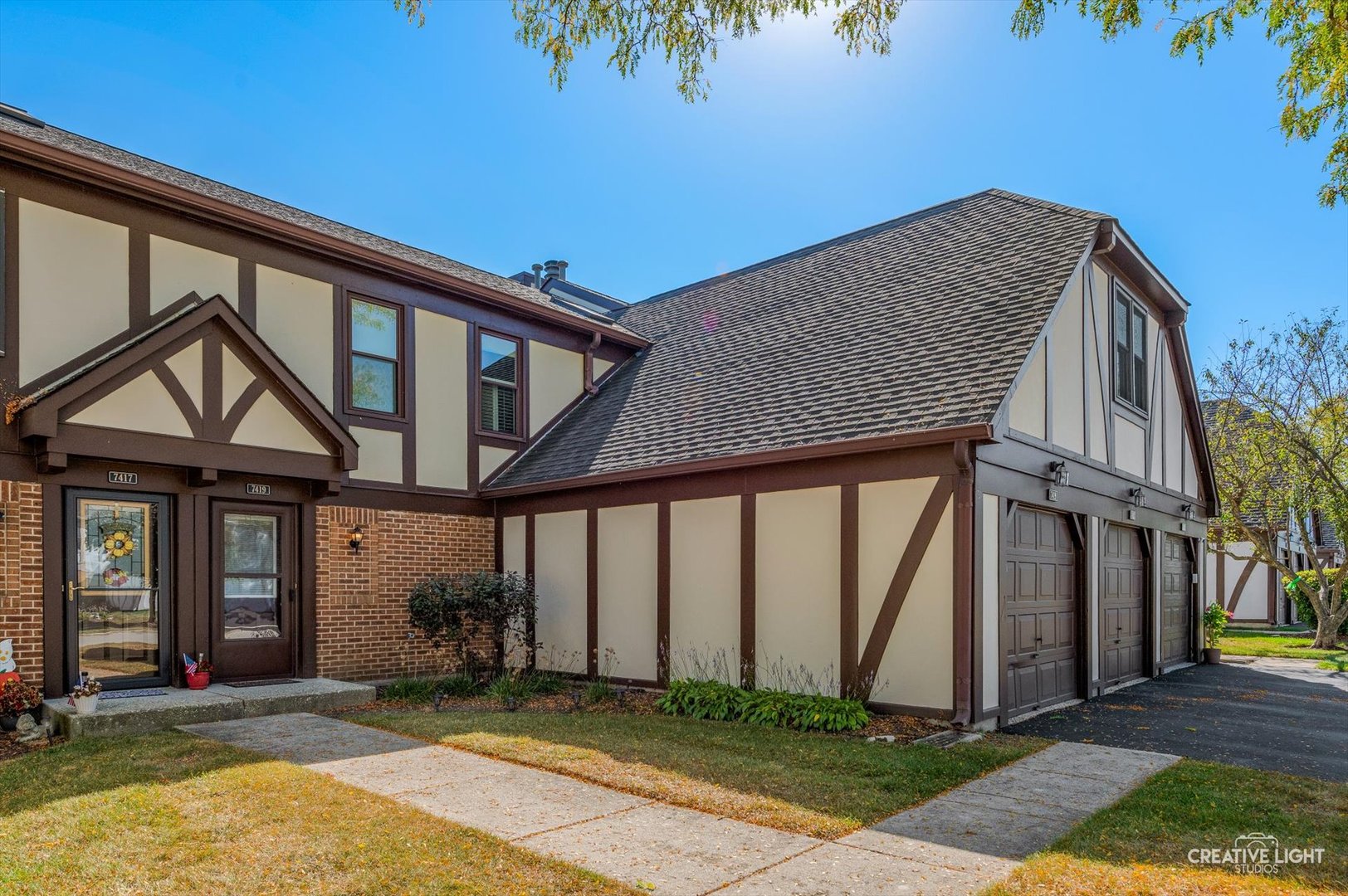 7419 Canterbury Place #22-4, Downers Grove, IL 60516