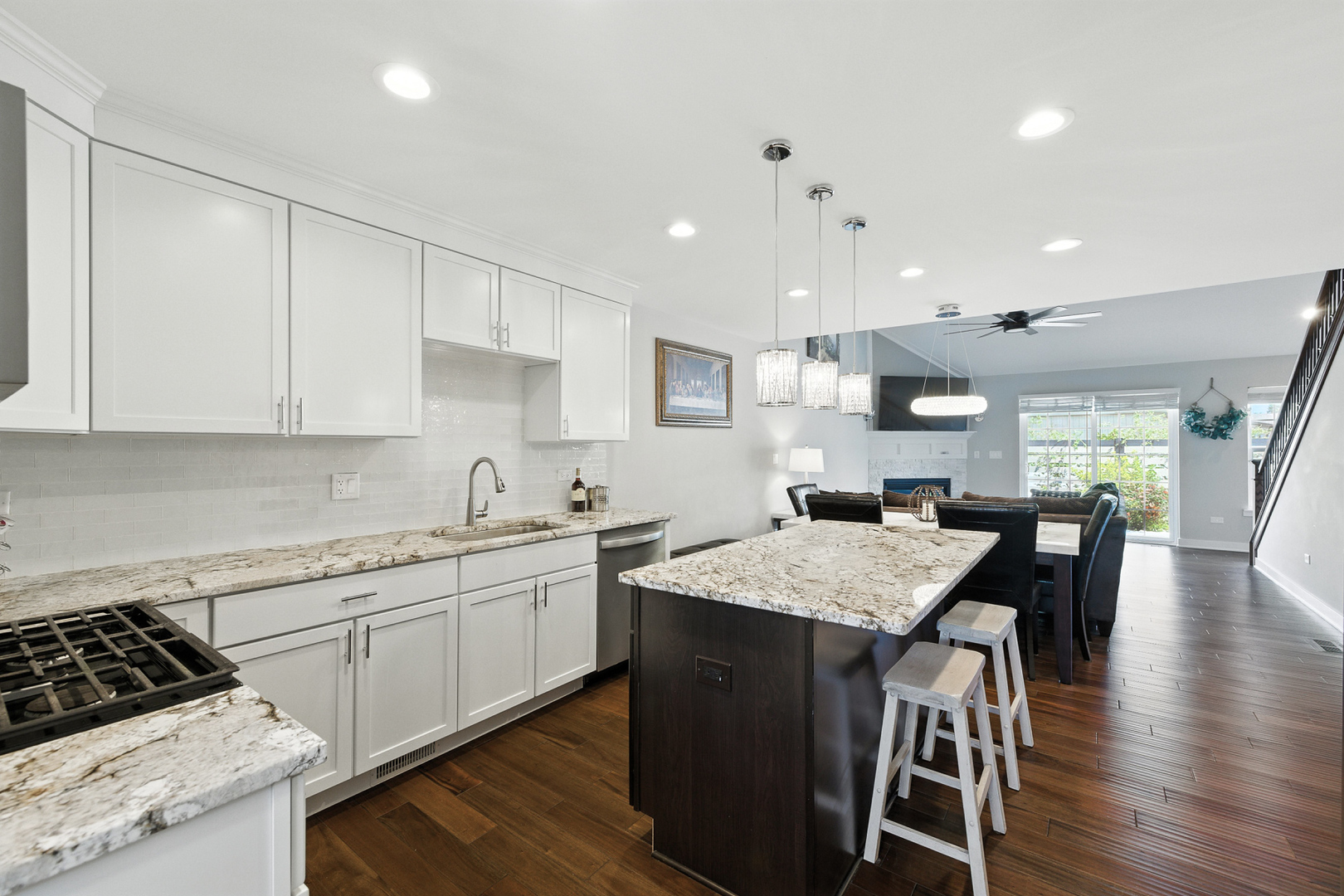 566 Mihelich Lane, Lockport, IL 60441