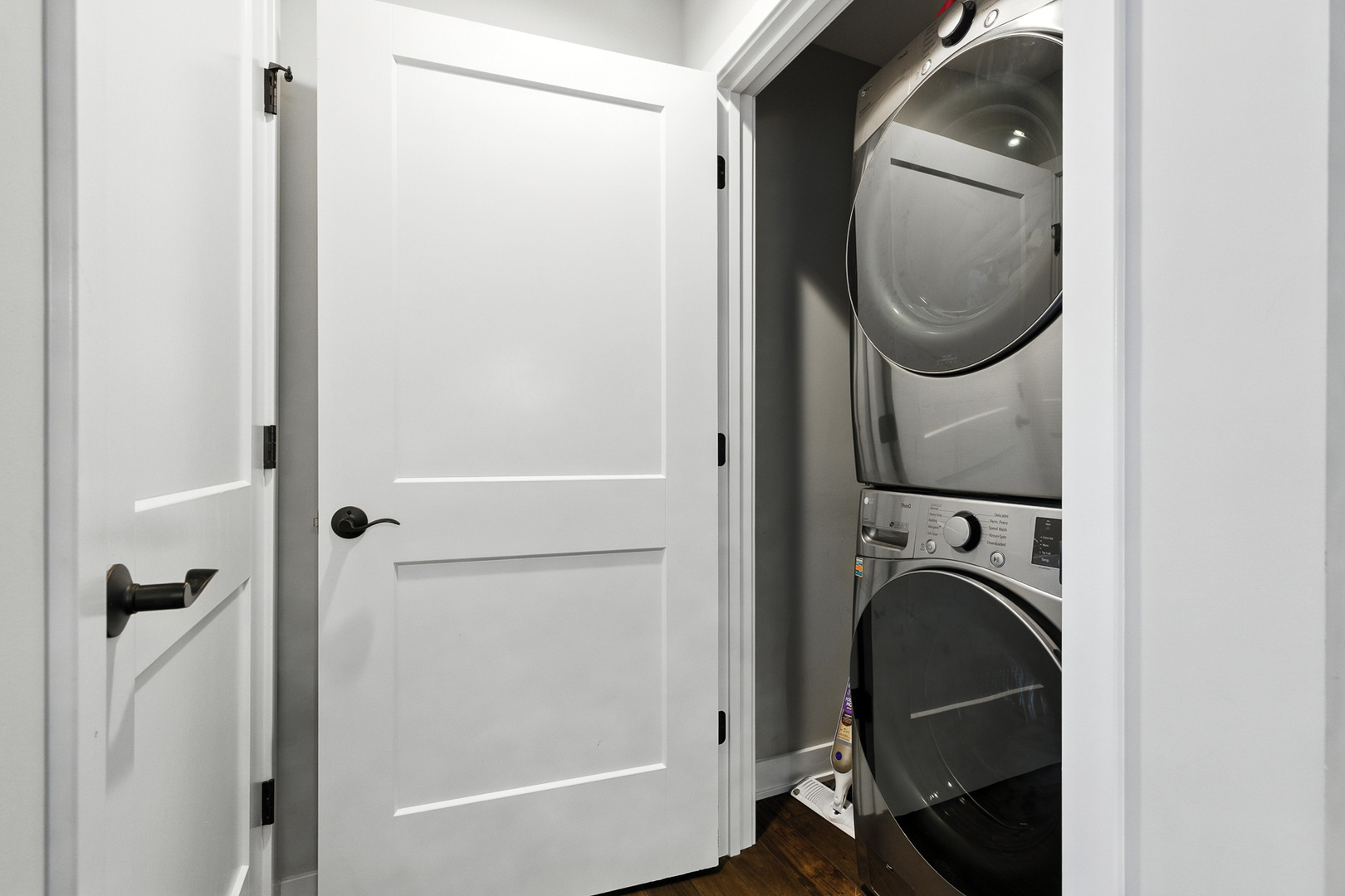 566 Mihelich Lane, Lockport, IL 60441