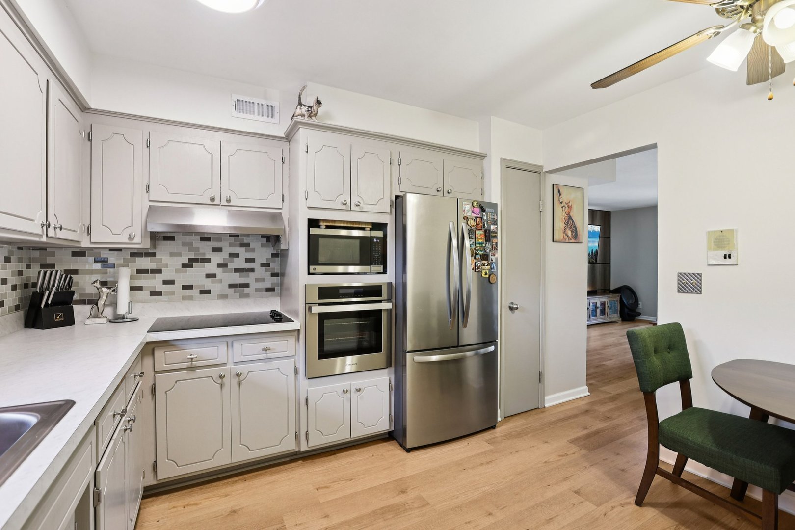 5330 W Windsor Avenue #3I, Chicago, IL 60630