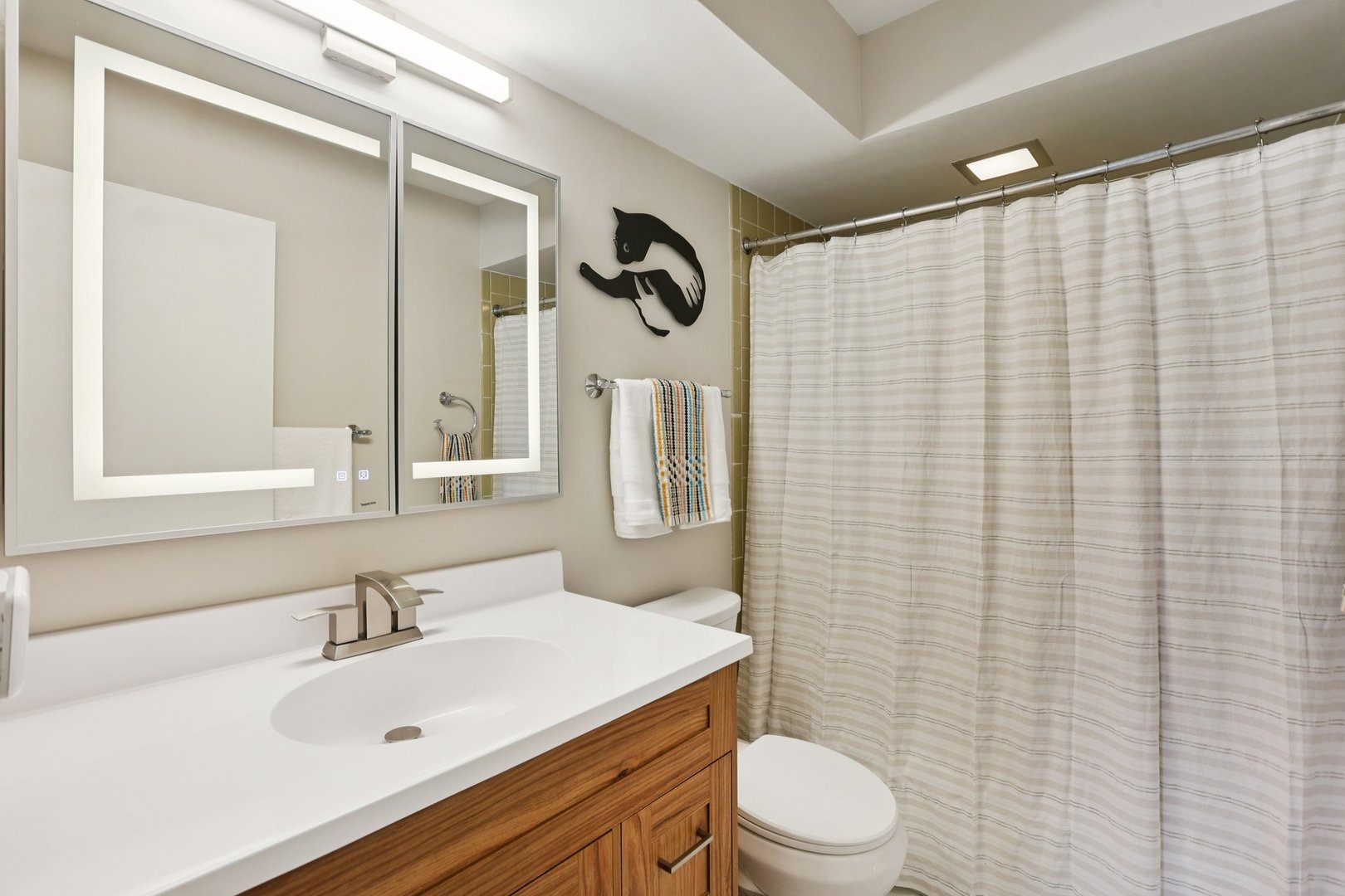 5330 W Windsor Avenue #3I, Chicago, IL 60630