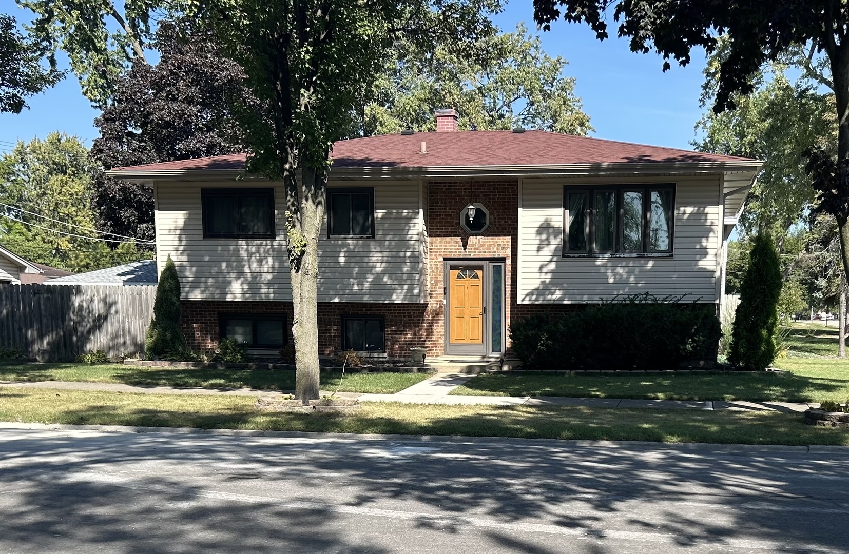 318 Marshall Road, Bensenville, IL 60106