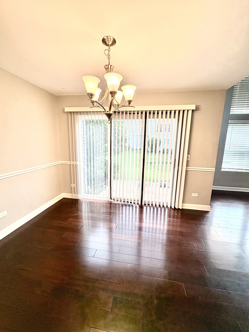 3823 Petra Court, Naperville, IL 60564