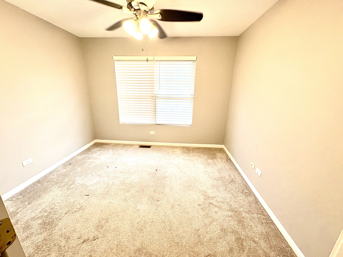 3823 Petra Court, Naperville, IL 60564