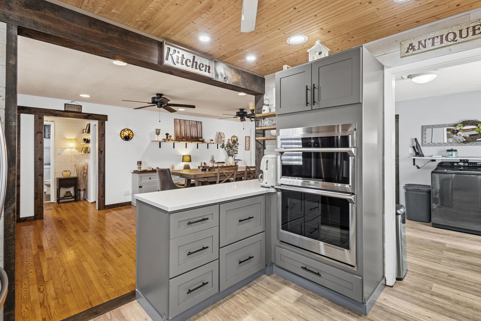 17377 71st Avenue, Tinley Park, IL 60477