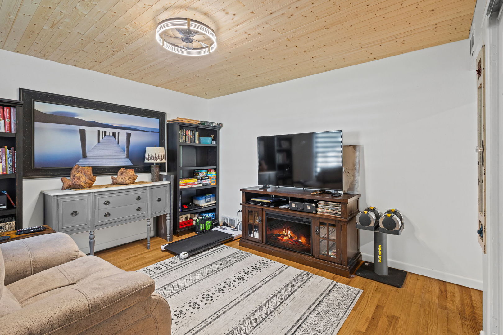 17377 71st Avenue, Tinley Park, IL 60477