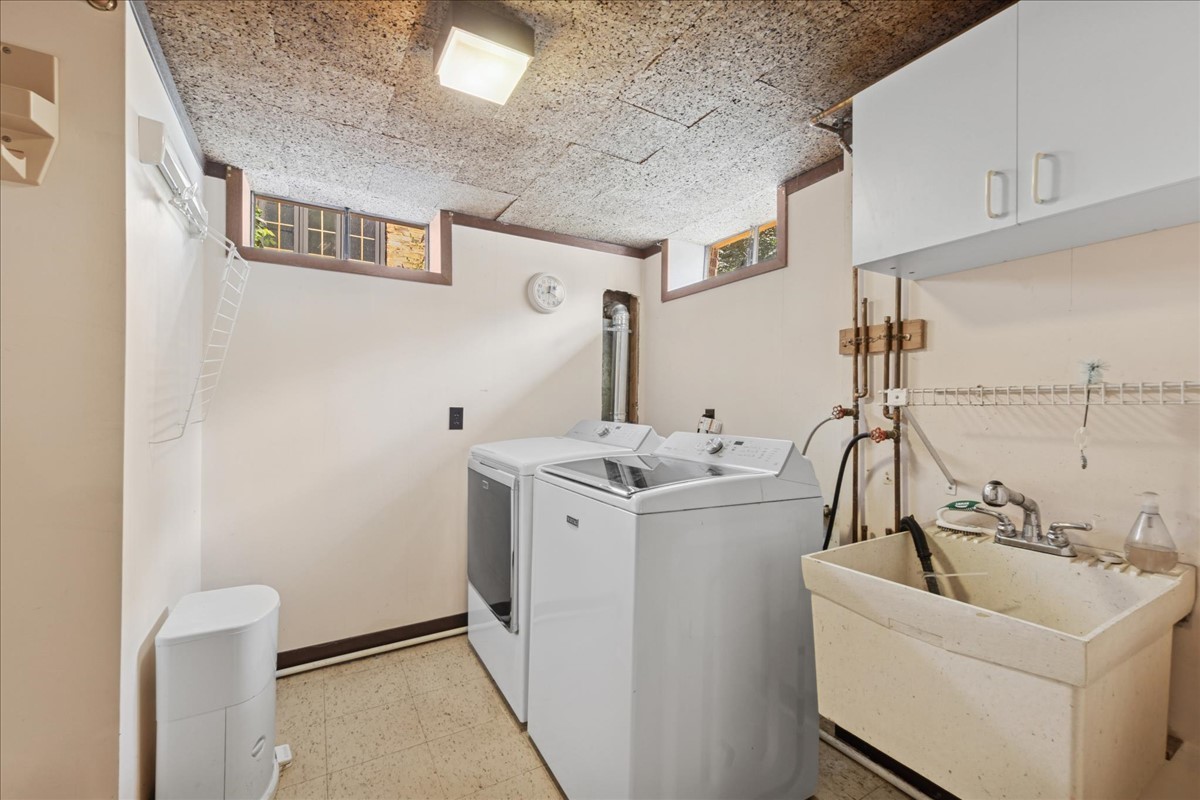 715 S Catherine Avenue, La Grange, IL 60525